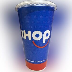 IHOP ‘N GO CUP W LID INTERNATIONAL HOUSE OF PANCAKES BREAKFAST COLLECTIBLE 24OZ